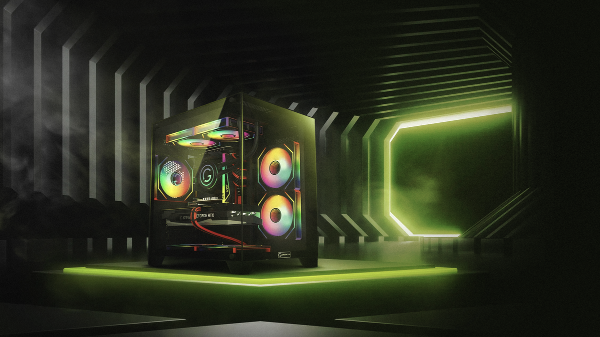 Billig brukt gaming PC med RGB-vifter og glasspanel
